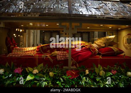 26.05.2016, Kroatien, Zagreb, Zagreb - Grab des umstrittenen Kardinals Alojzije Stepinac, Zagreb Kathedrale, Bischofskirche der römisch-katholischen A. Stockfoto