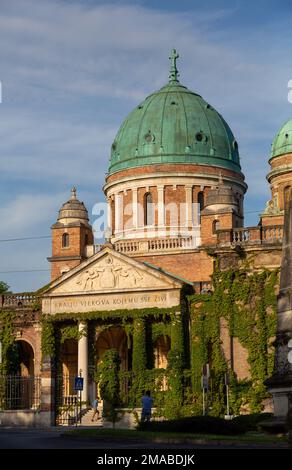 27.05.2016, Kroatien, Zagreb, Zagreb - Multi-denominational Central Cemetery Mirogoj, gegründet 1876 (kaiserliche und königliche Monarchie) -1929, Kirche von C. Stockfoto