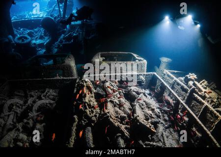 Thistlegorm Norton 16H und BSA Motorräder, in der Frachthalle, einige liegen in Bedford Trucks zurück, das Rote Meer Ägypten ist das beste Wrack der Welt Stockfoto