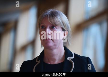 Edinburgh Scotland, UK 19. Januar 2023 Shona Robison im Schottischen Parlament. Live-Nachrichten von sst/alamy Stockfoto