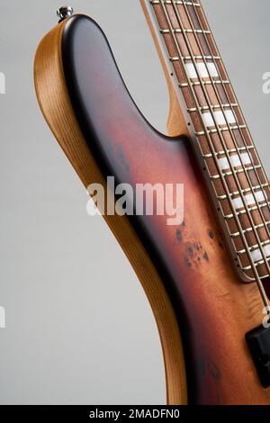 Mayones Jabba Mala 5 Frederico Malaman Bassgitarre Stockfoto