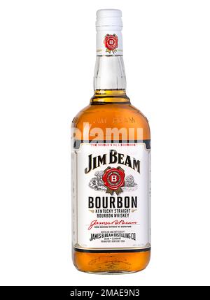 CHISINAU, MOLDAWIEN - 25. Dezember 2015: Foto einer Flasche Jim Beam Bourbon. Jim Beam ist eine amerikanische Marke von Bourbon Whiskey, der in Clermont, K, hergestellt wird Stockfoto
