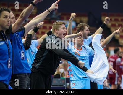 Kattowitz, Polen. 19. Januar 2023. Handball: Weltmeisterschaft, Katar - Niederlande, Hauptrunde, Gruppe 3, Spieltag 1 bei Spodek Katowice. Die Spieler aus den Niederlanden jubeln. Kredit: Jan Woitas/dpa/Alamy Live News Stockfoto