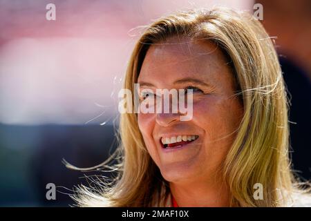 Denver Broncos owners Rob Walton andhis daughter, Carrie Walton Penner,  before an NFL football game Sunday, Sept. 18, 2022, in Denver. (AP  Photo/David Zalubowski Stock Photo - Alamy