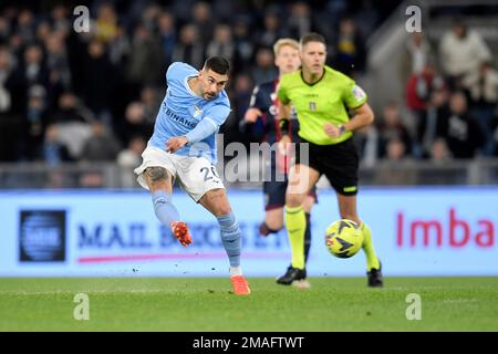 Rom, Italien. 19. Januar 2023. Mattia Zaccagni von SS Lazio während des Fußballspiels des Italy Cup zwischen SS Lazio und dem Bologna FC im Olimpico Stadion in Rom (Italien), 19. Januar 2023. Foto: Antonietta Baldassarre/Insidefoto Credit: Insidefoto di andrea staccioli/Alamy Live News Stockfoto