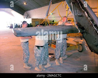 061017-A-5332O-119. Basis: Logistisches Lagergebiet Anaconda Staat: Bagdad Land: Irak (IRQ) Stockfoto