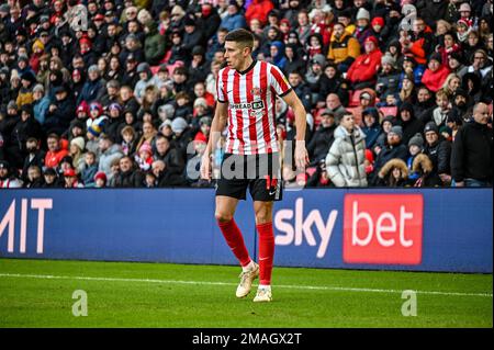 Sunderland AFC Forward Ross Stewart in Aktion gegen Swansea City bei der EFL-Meisterschaft Stockfoto