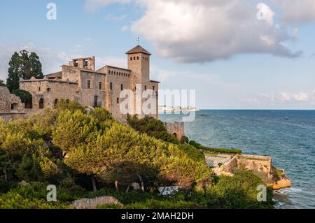 Blick auf Tamarit Castle, Tarragona, Katalonien, Spanien Stockfoto