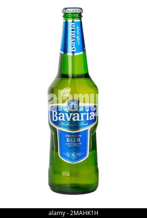 CHISINAU, MOLDAWIEN - 18. Dezember 2015. Flasche Bavaria Premium Bier, gebraut mit reinem Mineralwasser. Bayern ist die zweitgrößte Brauerei im Norden Stockfoto