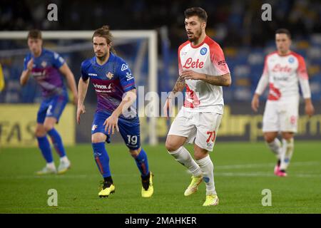 Neapel, Italien. 17. Januar 2023. Gianluca Gaetano von SSC Napoli während des Spiels von Coppa Italia zwischen SSC Napoli und US Cremonese im Stadio Diego Armando Stockfoto