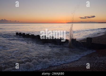 Sonnenuntergang - St. Leonards am Strand am Meer. UK Stockfoto