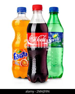 CHISINAU, MOLDAU- November14, 2015: Coca-Cola-, Fanta- und Sprite-Flaschen isoliert auf Weiß. Die drei von der Coca-Cola Company hergestellten Getränke Stockfoto