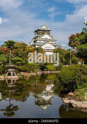 Herbst - Schloss Osaka in Osaka Japan Stockfoto