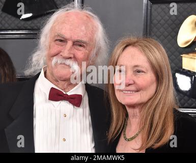 David Crosby, Sänger, Songwriter, Gitarrist und Mitbegründer von Crosby, Stills & Nash, starb nach einer langen Krankheit mit 81 Jahren in Los Angeles, ca. Am 19. Januar 2023. David Crosby und Jan Dance bei den GRAMMY Awards 2020 im Staples Center am 26. Januar 2020 in Los Angeles, Kalifornien. © Arroyo-OConnor / AFF-USA.com Stockfoto