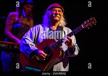 Mailand, Italien. 11. September 2018. David Crosby, Byrds und Crosby, Stills & Nash Mitbegründer, tritt live im Teatro Dal Verme in Mailand auf. Sänger und Songwriter David Crosby stirbt um 81 Uhr (Foto: Mairo Cinquetti/SOPA Images/Sipa USA) Kredit: SIPA USA/Alamy Live News Stockfoto