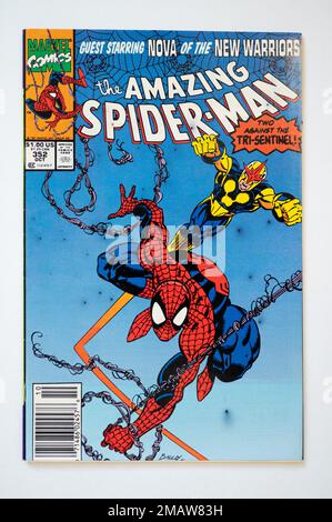 Calgary, Alberta - 14. Januar 2023: Titelseite eines Marvel Comics-Spider-man-Comics. Stockfoto