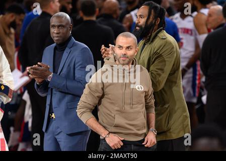 Tony Parker nimmt am 19. Januar 2023 in Paris am NBA Paris Game 2023 zwischen Detroit Pistons und Chicago Bulls in der AccorHotels Arena Teil. Foto: Laurent Zabulon/ABACAPRESS.COM Kredit: Abaca Press/Alamy Live News Stockfoto