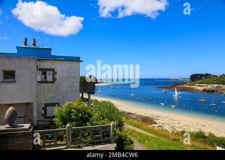 Mündung des Aber Benoit in den Atlantik, Strand Plage de Beniguet, Saint-Pabu, Communaute de communes du Pays des Abers, Departement Finistere Stockfoto