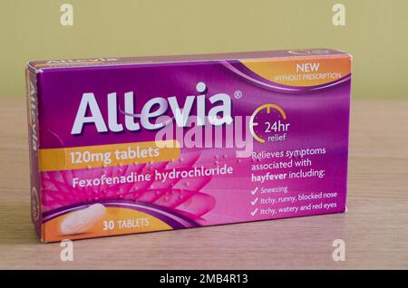Packung mit Allevia Anti-Histamin-Hay-Fieber-Tabletten Stockfoto