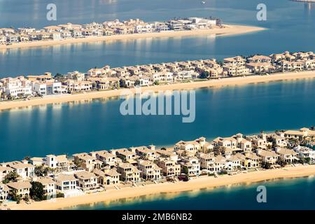 Palm Jumeirah, Dubai, Vereinigte Arabische Emirate. Luxus-Immobilien auf den Palm jumeirah Inseln in Dubai. Stockfoto