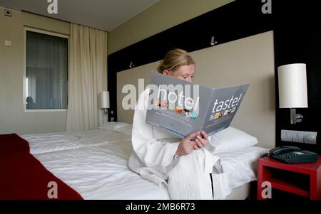 Hotelzimmer im Hotel Gothia Towers in Göteborg, Schweden. Stockfoto