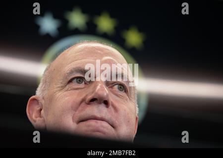 20. Januar 2023, Hessen, Frankfurt/Main: Fußball: DFB-Pressekonferenz im DFB Campus, DFB-Präsident Bernd Neuendorf nimmt an der Pressekonferenz Teil. Foto: Sebastian Gollnow/dpa Credit: dpa Picture Alliance/Alamy Live News Stockfoto