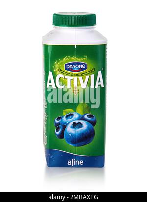 CHISINAU, MOLDAWIEN - 25. März 2016. Danone Atctivia Natur. Activia ist das einzige probiotische Joghurtprodukt, das aus probiotischer Kultur, Bifidus regularis, hergestellt wird Stockfoto