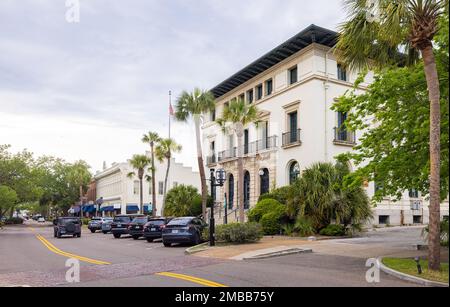 Fernandina, Florida, USA - 16. April 2022: Das historische United States Postal Service Building Stockfoto