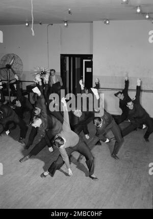 Portrait von Lee Sherman, Radio City Music Hall, New York, New York, New York, New York, Kalifornien. Juni 1947. Stockfoto