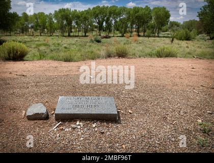 Dieser Stein markiert die Stelle, an der Henry McCarty, alias William H. Bonney, und Billy the Kid auf der Maxwell Ranch in Fort Sumner, New Mexico, starben. Stockfoto