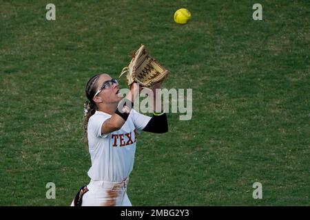 Texas Left Fielder Bella Dayton Watches The Stephen F Austin Pitch ...