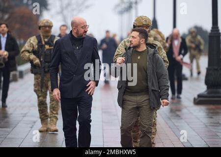 Kiew, Kiew, Ukraine. 19. Januar 2023. Der ukrainische Präsident VOLODYMYR ZELENSKYY trifft mit dem Präsidenten des Europäischen Rates Charles Michel zusammen. (Kreditbild: © Ukraine Presidency/ZUMA Press Wire) NUR REDAKTIONELLE VERWENDUNG! Nicht für den kommerziellen GEBRAUCH! Stockfoto