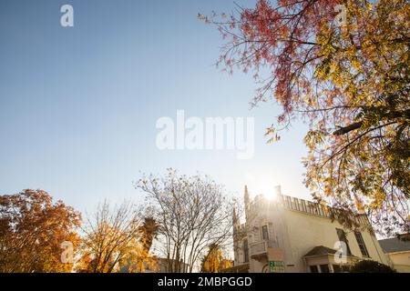 Ein historisches Viertel im Stadtzentrum von Marysville, Kalifornien, USA, am späten Nachmittag. Stockfoto