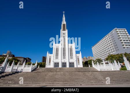 Kathedrale unserer Lieben Frau der unbefleckten Empfängnis in der Innenstadt von Maputo Stockfoto