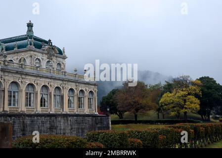 The Arita Porcelain Park - ein Freizeitpark in Arita, Japan. Nachbildung des "Zwinger", eines berühmten Barockpalastes in Dresden Stockfoto