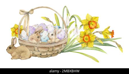 Hausgezeichneter Höhepunkt der Osterfeier in Aquarell. Korb mit pastellfarbenen Eiern, Hasen, Frühlingsblumen. Isoliert auf weißem Hintergrund. Design für Stockfoto