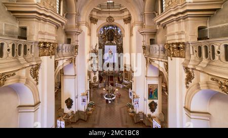 Das Innere der St. Georges Kathedrale in Lemberg, Ukraine, aus der Sicht der Quire Stockfoto