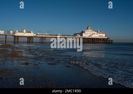 Eastbourne Pier, an der Südküste der Grafschaft East Sussex, England, Vereinigtes Königreich. Stockfoto
