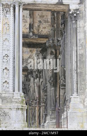 Südportal der Kathedrale Notre Dame von Chartres, Eure-et-Loir, Frankreich Stockfoto