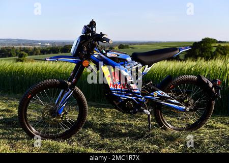 Spannende Elektro Moped 50ccm Bilder