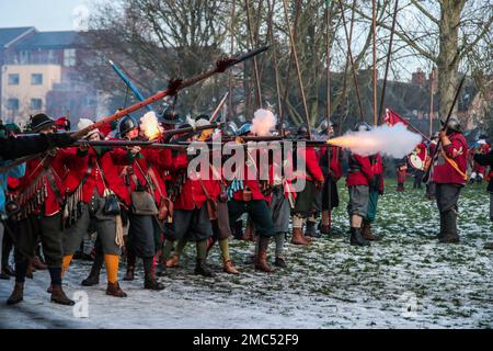 Nantwich Chesthire 21 . Januar 2023 die Schlacht von Nantwich wurde am 25 . Januar 1644 in Cheshirte während des ersten Englischen Bürgerkriegs geführt . Sir Thomas Fairfax, der Befehlshaber einer parlamentarischen Hilfstruppe, besiegte Lord Byron und den Royalisten der Sieg des Parlaments stoppte eine Reihe von Royalistischen Erfolgen in der Gegend und war ein großer Rückschlag für König Charles geplante Militärkampagne für 1644.Paul Quezada-Neiman/Alamy Live News Stockfoto