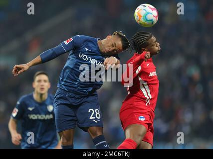 Bochum, Deutschland. 21. Januar 2023. firo : 01/21/2023 Fußball, 1. Liga, 1. Bundesliga, Staffel 2022/2023, VfL Bochum - Hertha BSC Berlin Duels, Pierre Kunde Credit: dpa/Alamy Live News Stockfoto