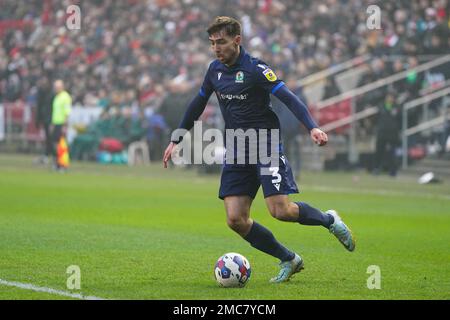 Harry Pickering von Blackburn Rover in Aktion während des EFL Sky Bet Championship-Spiels zwischen Bristol City und Blackburn Rover am Ashton Gate, Bristol, England, am 21. Januar 2023. Foto von Scott Boulton. Nur redaktionelle Verwendung, Lizenz für kommerzielle Verwendung erforderlich. Keine Verwendung bei Wetten, Spielen oder Veröffentlichungen von Clubs/Ligen/Spielern. Kredit: UK Sports Pics Ltd/Alamy Live News Stockfoto