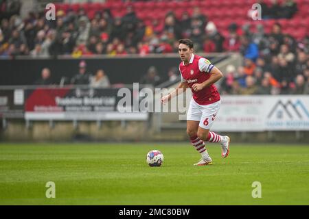 Matty James aus Bristol City in Aktion während des EFL Sky Bet Championship-Spiels zwischen Bristol City und Blackburn Rovers am Ashton Gate, Bristol, England, am 21. Januar 2023. Foto von Scott Boulton. Nur redaktionelle Verwendung, Lizenz für kommerzielle Verwendung erforderlich. Keine Verwendung bei Wetten, Spielen oder Veröffentlichungen von Clubs/Ligen/Spielern. Kredit: UK Sports Pics Ltd/Alamy Live News Stockfoto