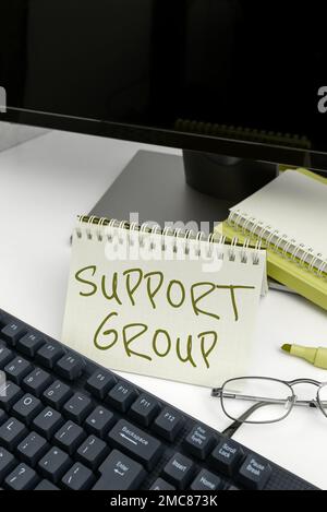 Support-Gruppe für konzeptionelle Anzeige. Konzeptionelles Foto der Anzahl der Personen, die an Service Commitment beteiligt sind Stockfoto