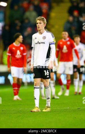 Oakwell Stadium, Barnsley, England - 21. Januar 2023 Harvey Rodgers (16) von Accrington Stanley - während des Spiels Barnsley gegen Accrington Stanley, Sky Bet League One, 2022/23, Oakwell Stadium, Barnsley, England - 21. Januar 2023 Guthaben: Arthur Haigh/WhiteRosePhotos/Alamy Live News Stockfoto