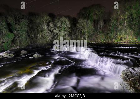 Aysgarth Falls in den wunderschönen Yorkshire Dales in North Yorkshire, Großbritannien Stockfoto