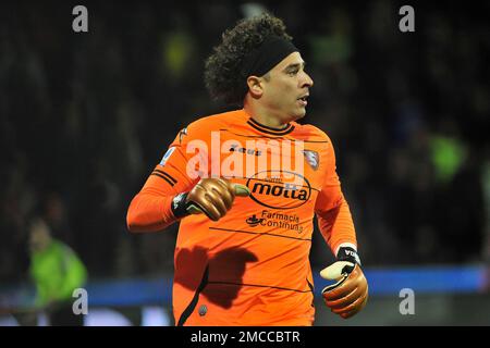 Salerno, Italien. 21. Januar 2023. Guillermo Ochoa Spieler aus Salernitana, während des Spiels der italienischen Serie A zwischen Salernitana und Neapel Endergebnis, Salernitana 0, Neapel 2, gespielt im Arechi-Stadion. Salerno, Italien, 21. Januar 2023. (Foto: Vincenzo Izzo/Sipa USA) Guthaben: SIPA USA/Alamy Live News Stockfoto