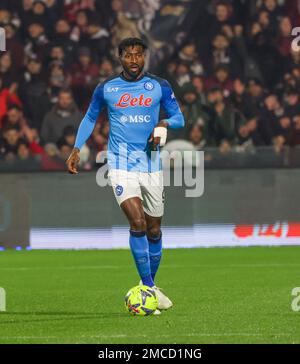 Salerno, Kampanien, Italien. 21. Januar 2023. Andre Zambo Anguissa von SSC Napoli während des italienischen Fußballspiels der Serie A FC Salernitana gegen SSC Napoli am 21January., 2023 im Arechi-Stadion in Salerno. (Kreditbild: © Fabio Sasso/ZUMA Press Wire) NUR REDAKTIONELLE VERWENDUNG! Nicht für den kommerziellen GEBRAUCH! Stockfoto