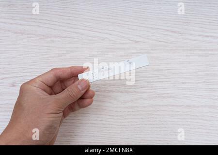 Covid-19-Virus-Selbstdiagnoseset Stockfoto